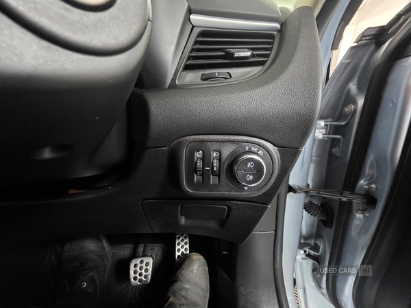 Used Vauxhall Zafira 2017 for sale - 76743950: Photo 12