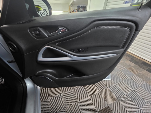 Used Vauxhall Zafira 2017 for sale - 76743950: Photo 27