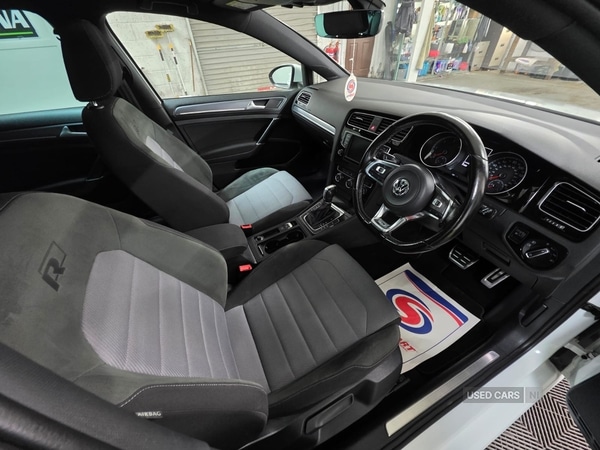 Used Volkswagen Golf 2017 for sale - 76308410: Photo 15