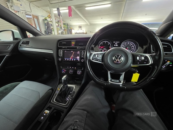 Used Volkswagen Golf 2017 for sale - 76308410: Photo 16