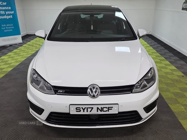 Used Volkswagen Golf 2017 for sale - 76308410: Photo 2