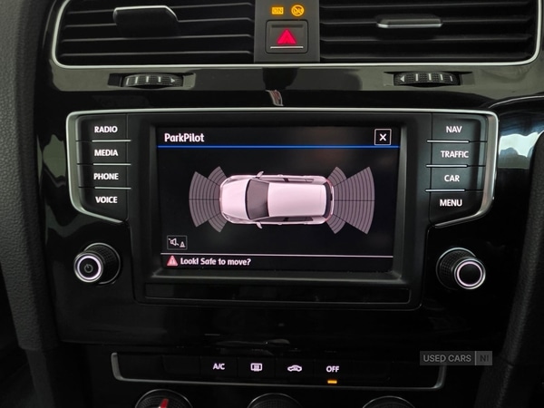 Used Volkswagen Golf 2017 for sale - 76308410: Photo 24