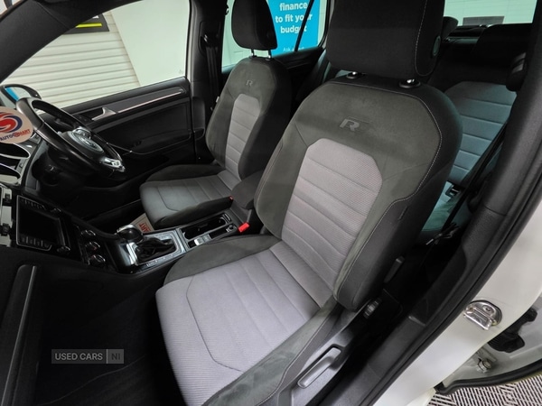 Used Volkswagen Golf 2017 for sale - 76308410: Photo 9