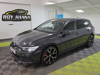 Volkswagen - Golf