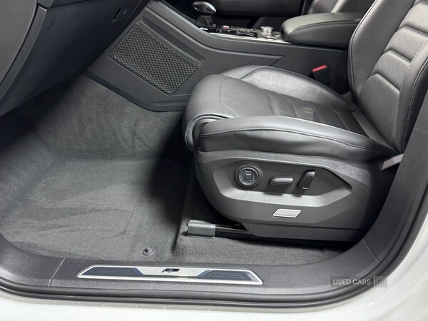 Used Volkswagen Touareg 2018 for sale - 77697039: Photo 12