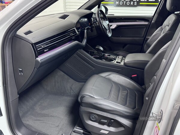 Used Volkswagen Touareg 2018 for sale - 77697039: Photo 14