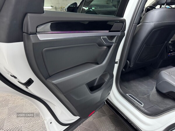 Used Volkswagen Touareg 2018 for sale - 77697039: Photo 16