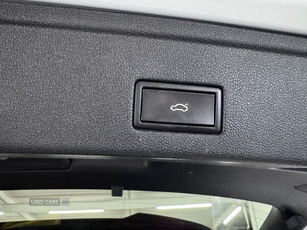 Used Volkswagen Touareg 2018 for sale - 77697039: Photo 17