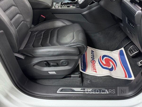 Used Volkswagen Touareg 2018 for sale - 77697039: Photo 28