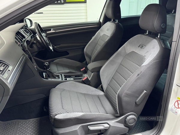 Used Volkswagen Golf 2017 for sale - 77959038: Photo 12