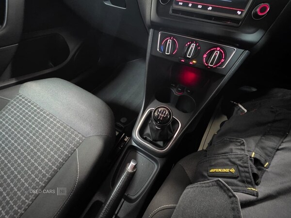 Used Volkswagen Polo 2015 for sale - 78205825: Photo 11