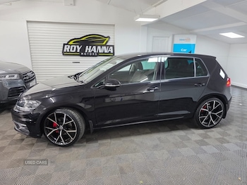 Used Volkswagen Golf 2017 for sale - 78417702: Photo