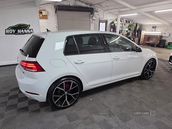 Used Volkswagen Golf 2017 for sale - 78261783: Photo