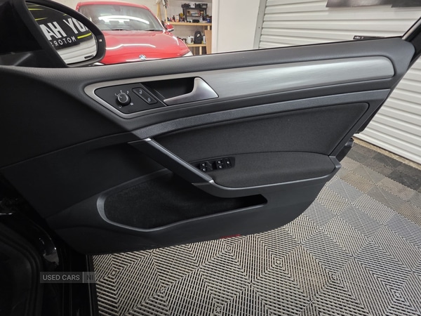 Used Volkswagen Golf 2015 for sale - 76927384: Photo 21