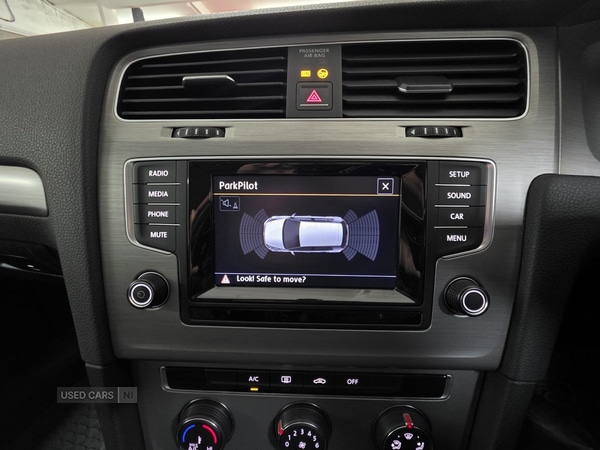 Used Volkswagen Golf 2015 for sale - 76927384: Photo 22