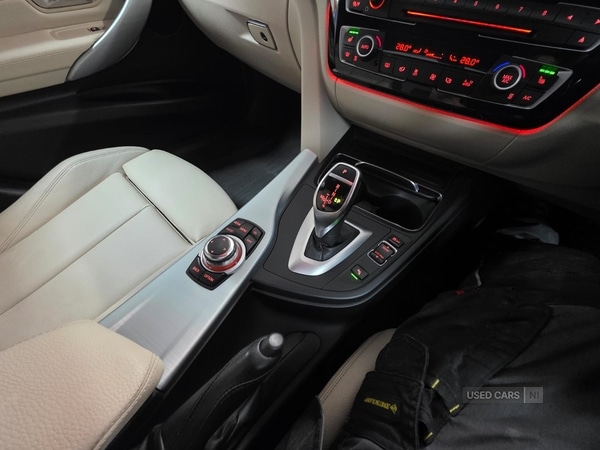 Used BMW 3 Series 2017 for sale - 77280323: Photo 12