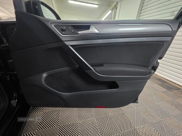 Used Volkswagen Golf 2014 for sale - 77770288: Photo 20