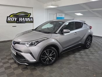 Used Toyota C-HR 2017 for sale - 79688809: Photo
