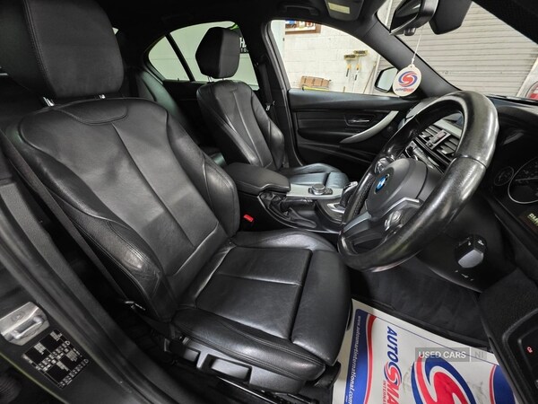 Used BMW 3 Series 2017 for sale - 76296216: Photo 12