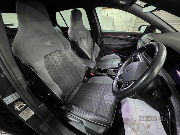Used Volkswagen Golf 2024 for sale - 76927385: Photo 17