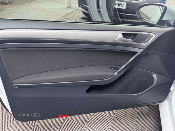 Used Volkswagen Golf 2016 for sale - 77809457: Photo 21