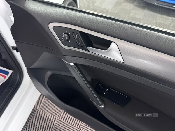 Used Volkswagen Golf 2016 for sale - 77809457: Photo 25