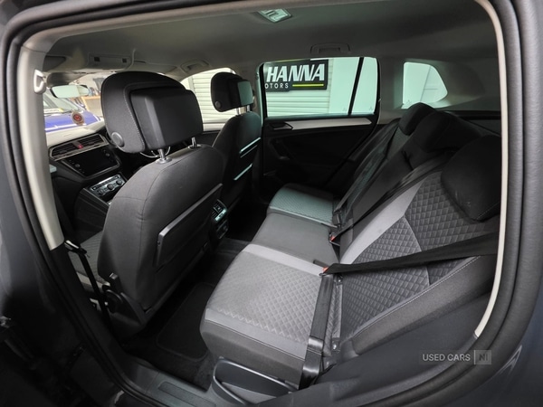 Used Volkswagen Tiguan 2018 for sale - 76787248: Photo 11