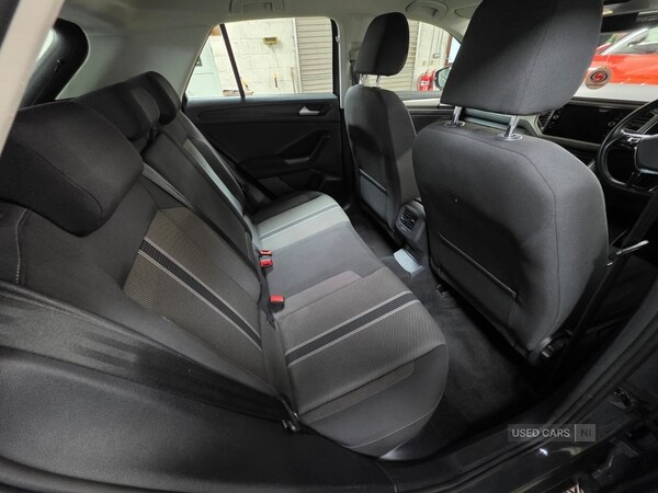 Used Volkswagen T-Roc 2020 for sale - 76167905: Photo 12