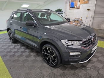 Used Volkswagen T-Roc 2020 for sale - 76167905: Photo
