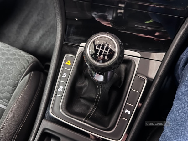 Used Volkswagen Golf 2017 for sale - 76586130: Photo 23