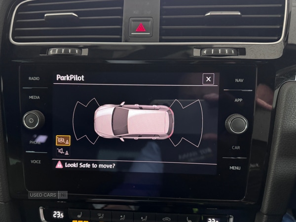 Used Volkswagen Golf 2017 for sale - 76586130: Photo 30