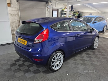 Used Ford Fiesta 2015 for sale - 77626707: Photo