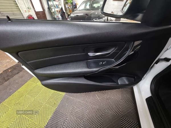 Used BMW 3 Series 2018 for sale - 75885184: Photo 15