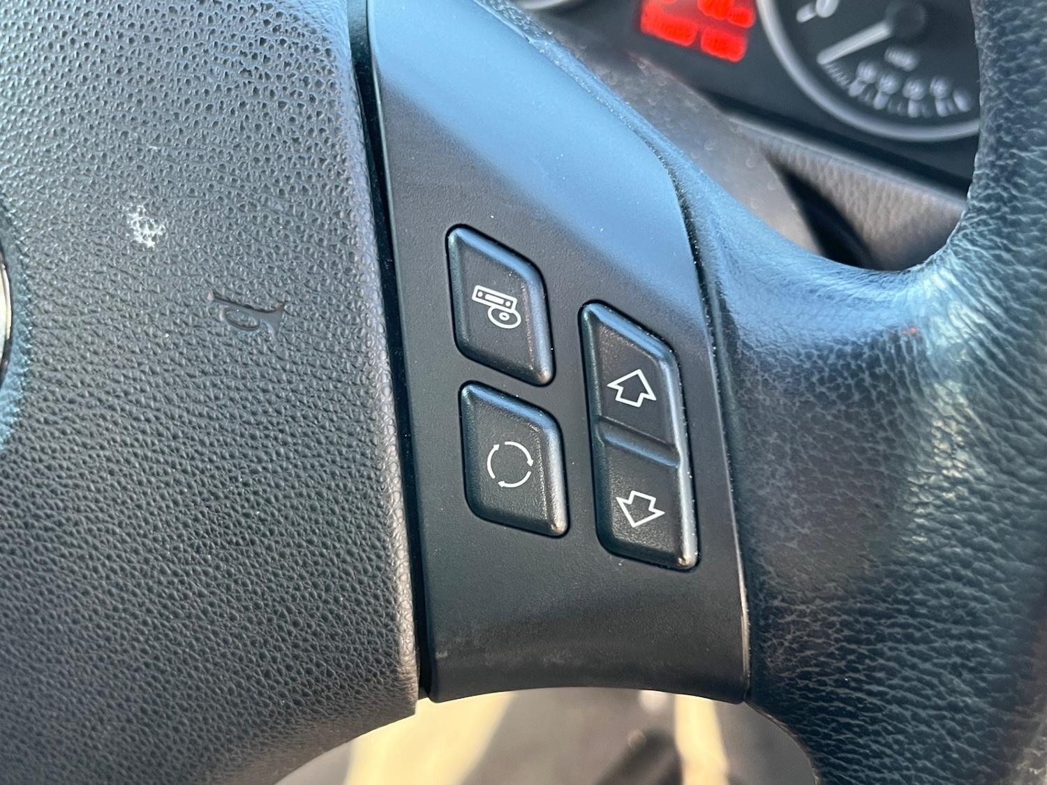 Used BMW 3 Series 2007 for sale - 77019010: Photo 18