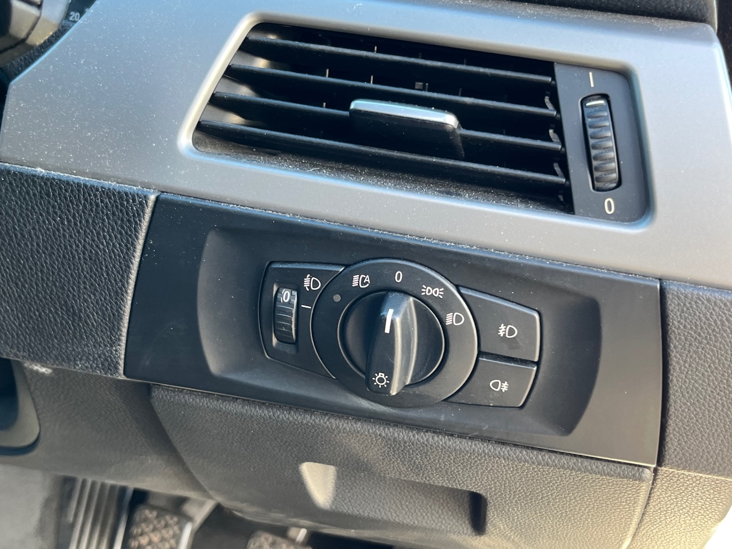 Used BMW 3 Series 2007 for sale - 77019010: Photo 19