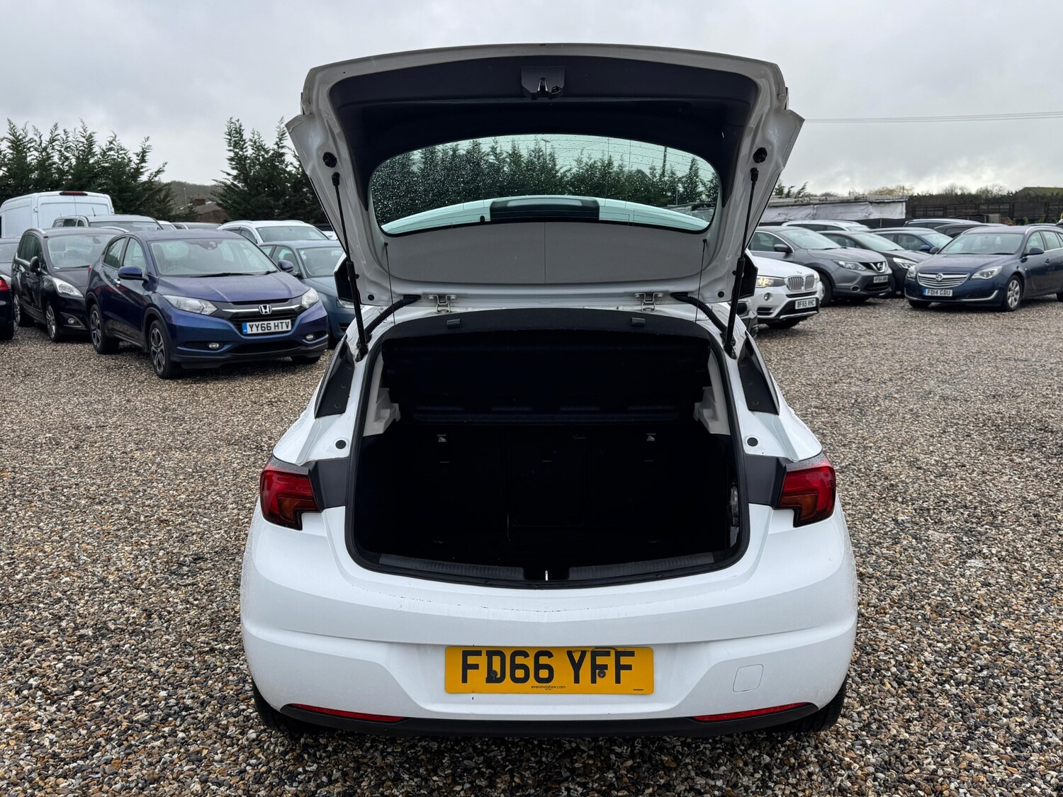 Used Vauxhall Astra 2016 for sale - 77478250: Photo 20