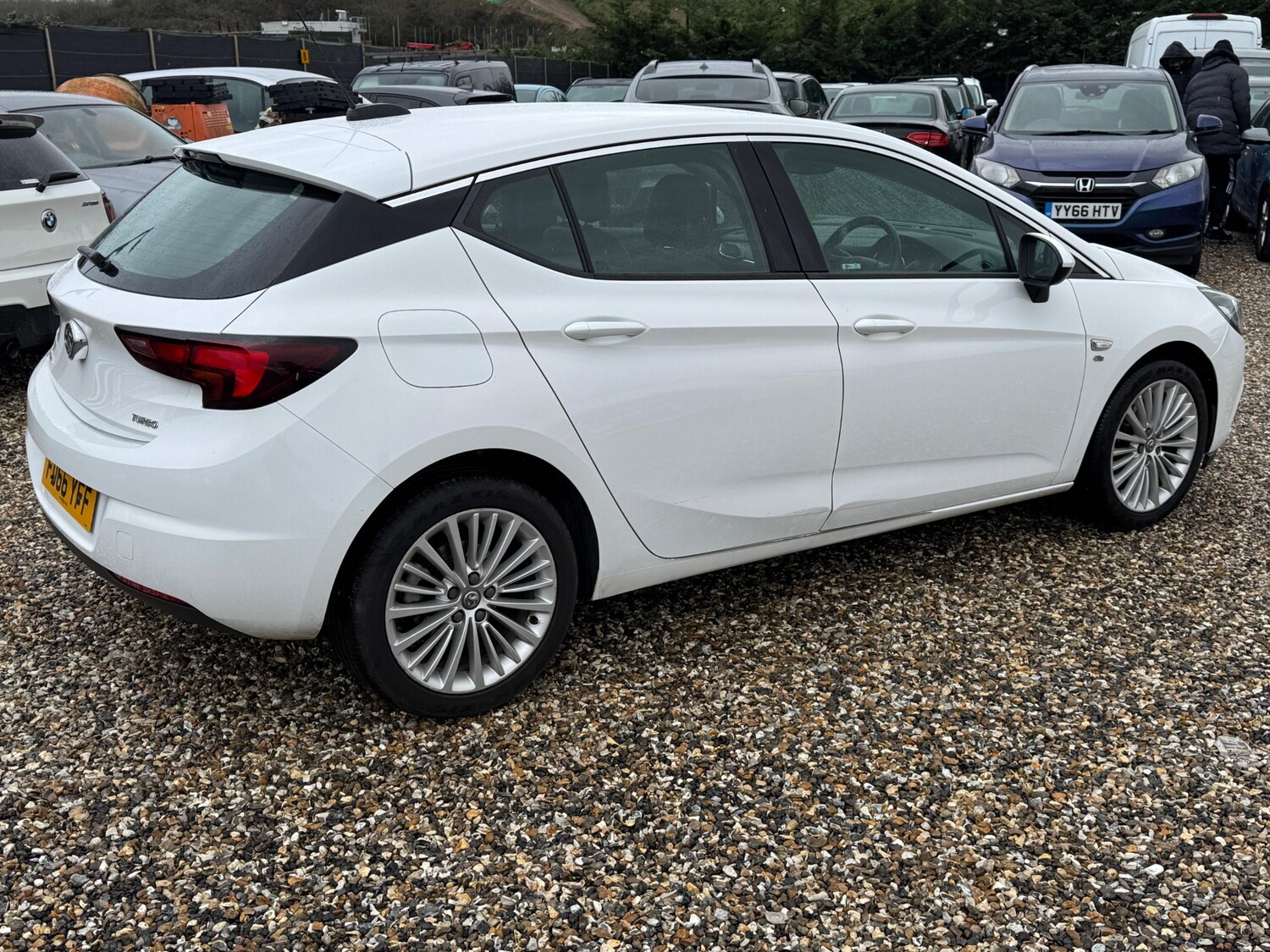 Used Vauxhall Astra 2016 for sale - 77478250: Photo 3