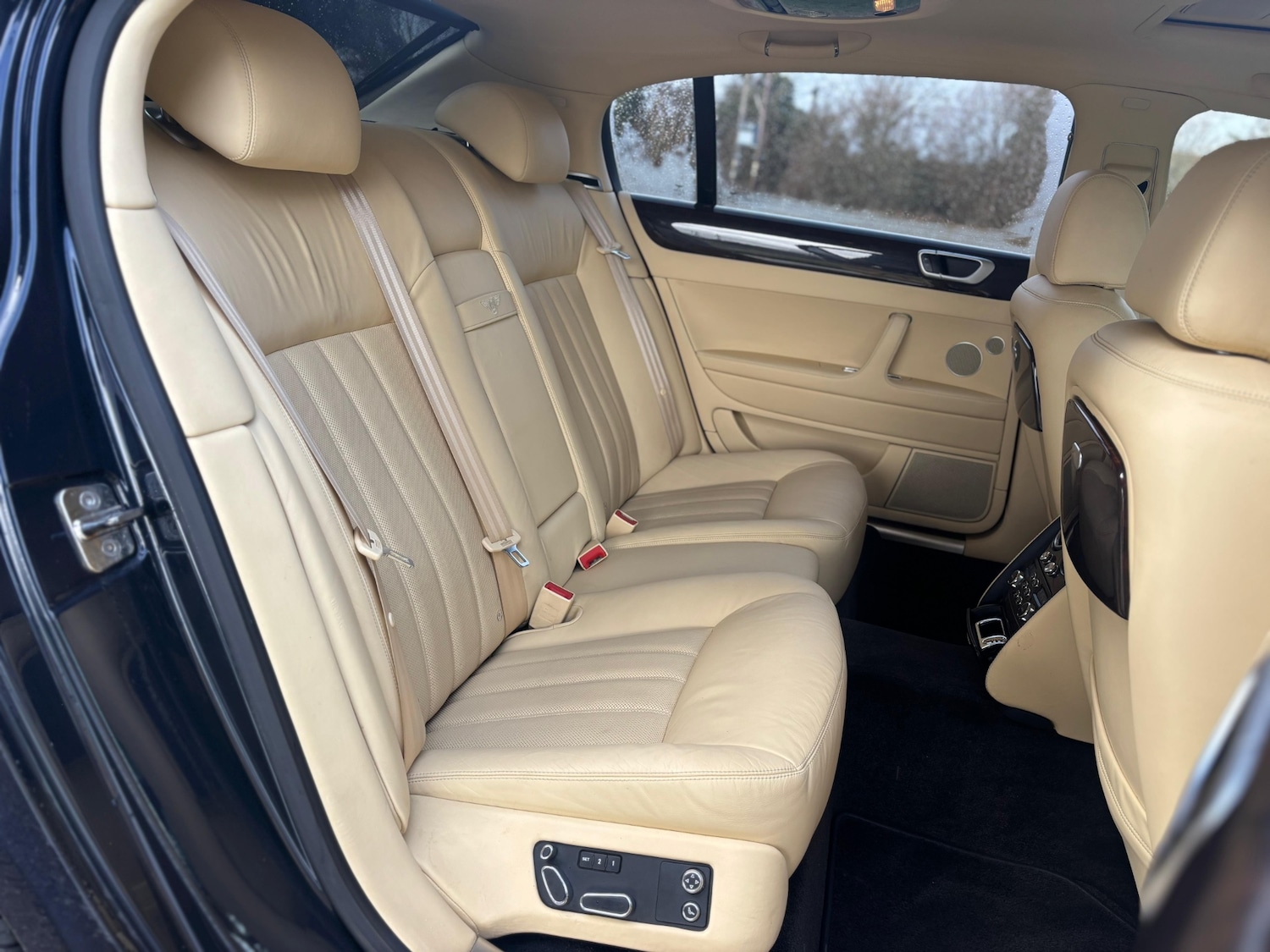 Used Bentley Continental 2011 for sale - 77584415: Photo 17