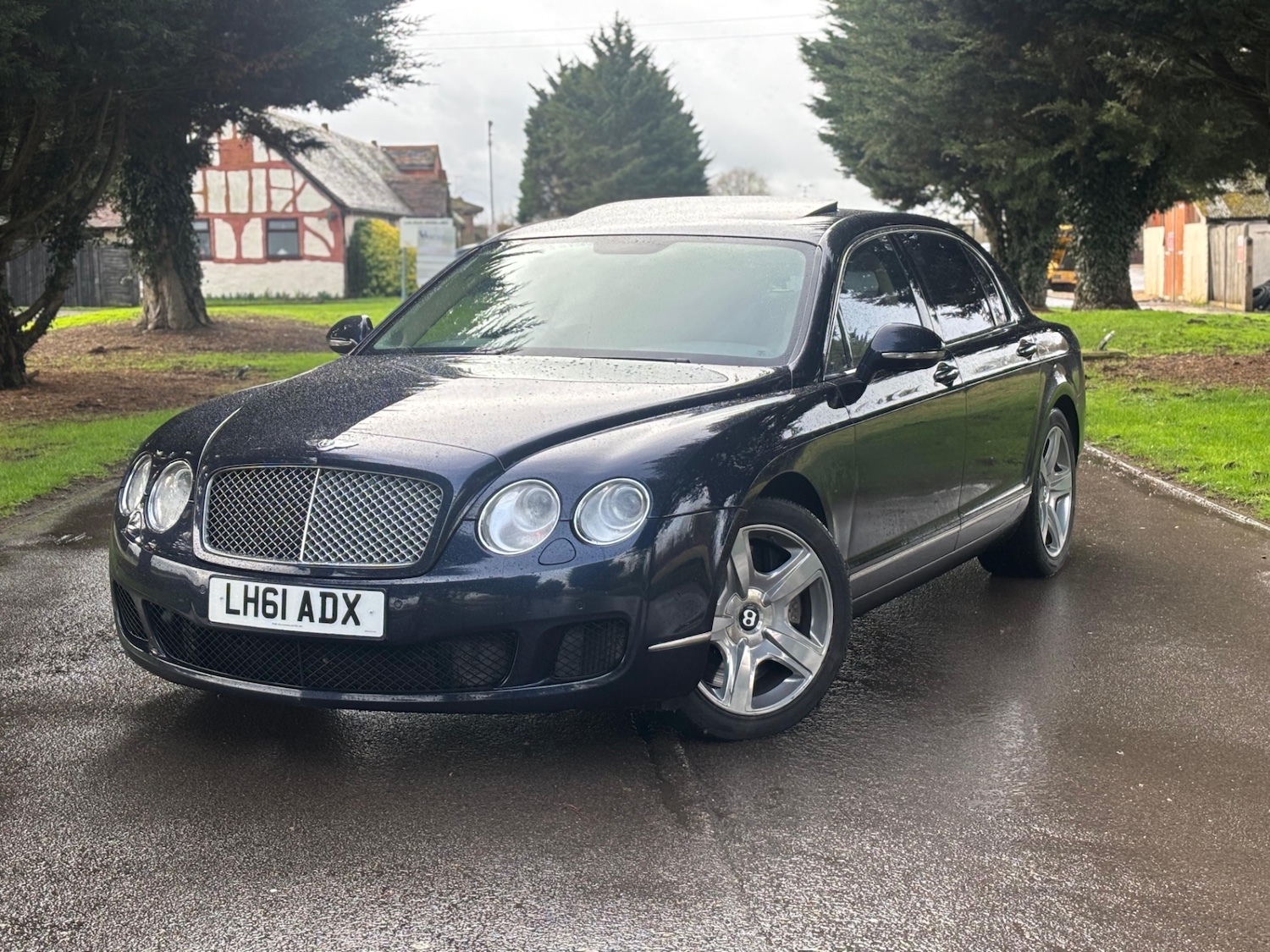 Used Bentley Continental 2011 for sale - 77584415: Photo 6