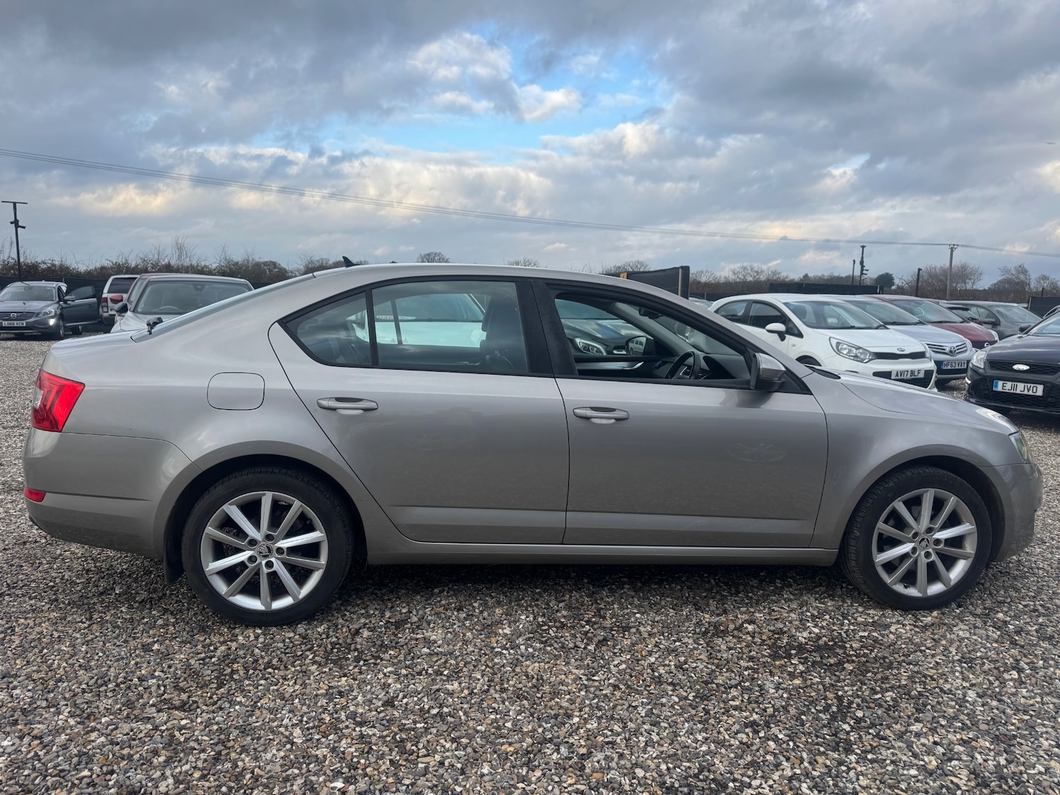 Used Skoda Octavia 2013 for sale - 76974597: Photo 9