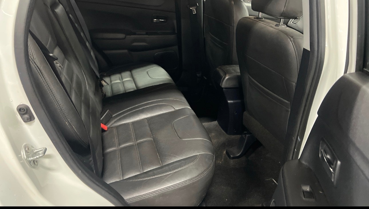 Used Mitsubishi ASX 2011 for sale - 77371107: Photo 5