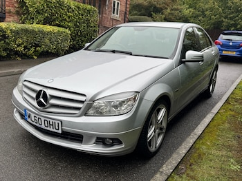 Used Mercedes-Benz C-Class 2010 for sale - 75994676: Photo