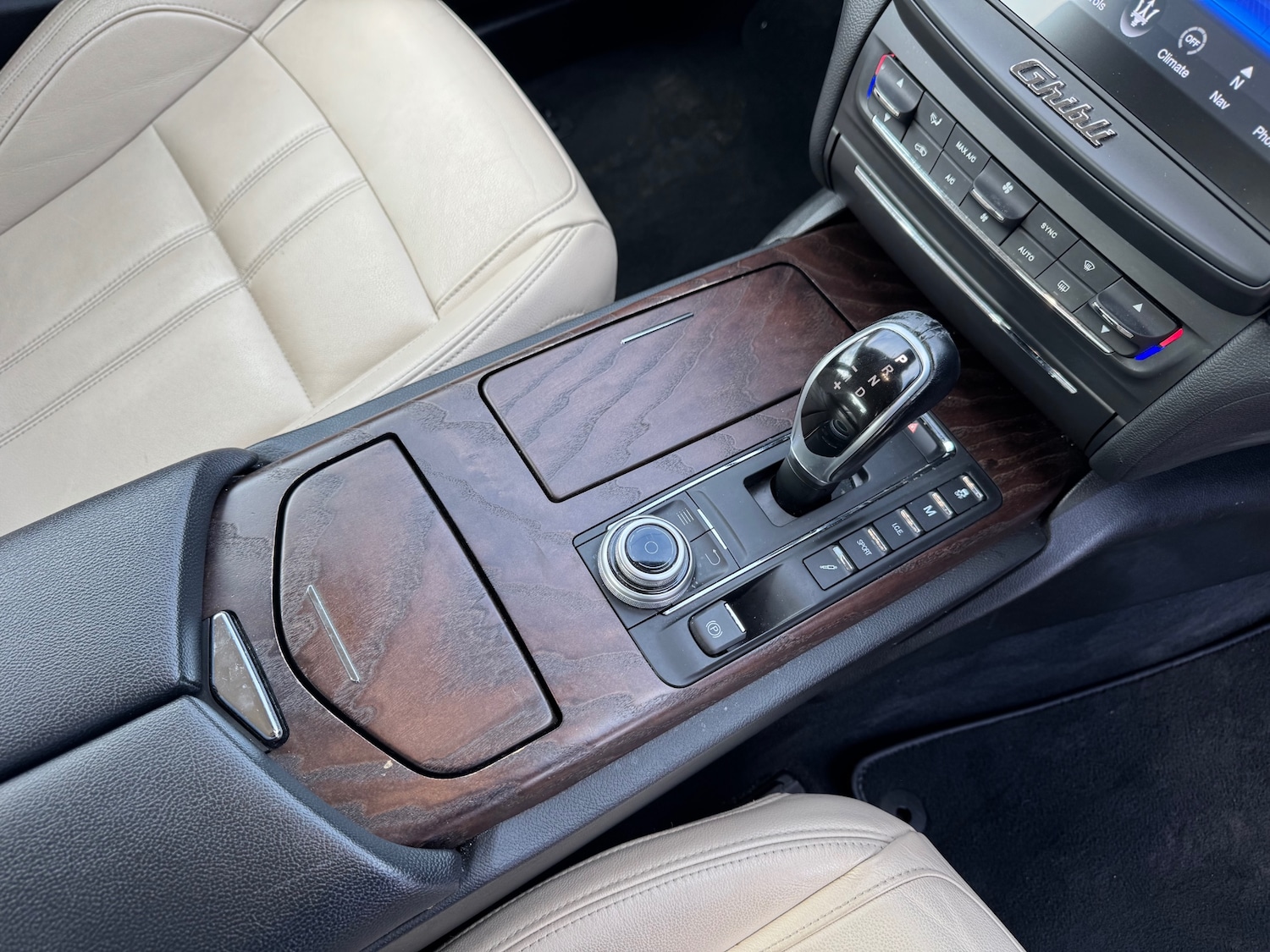 Used Maserati Ghibli 2018 for sale - 77568235: Photo 26