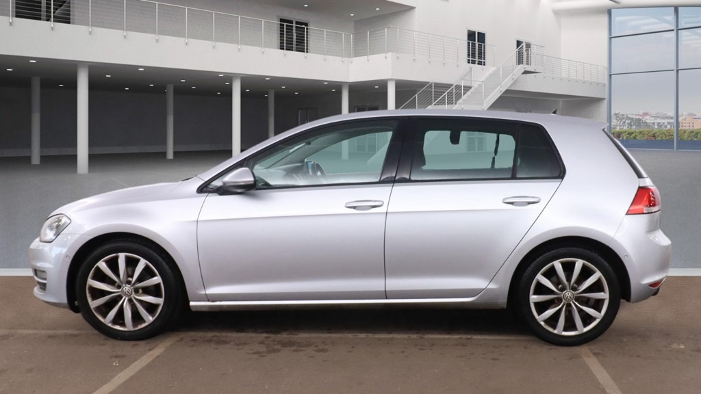 Used Volkswagen Golf 2014 for sale - 77129733: Photo 6
