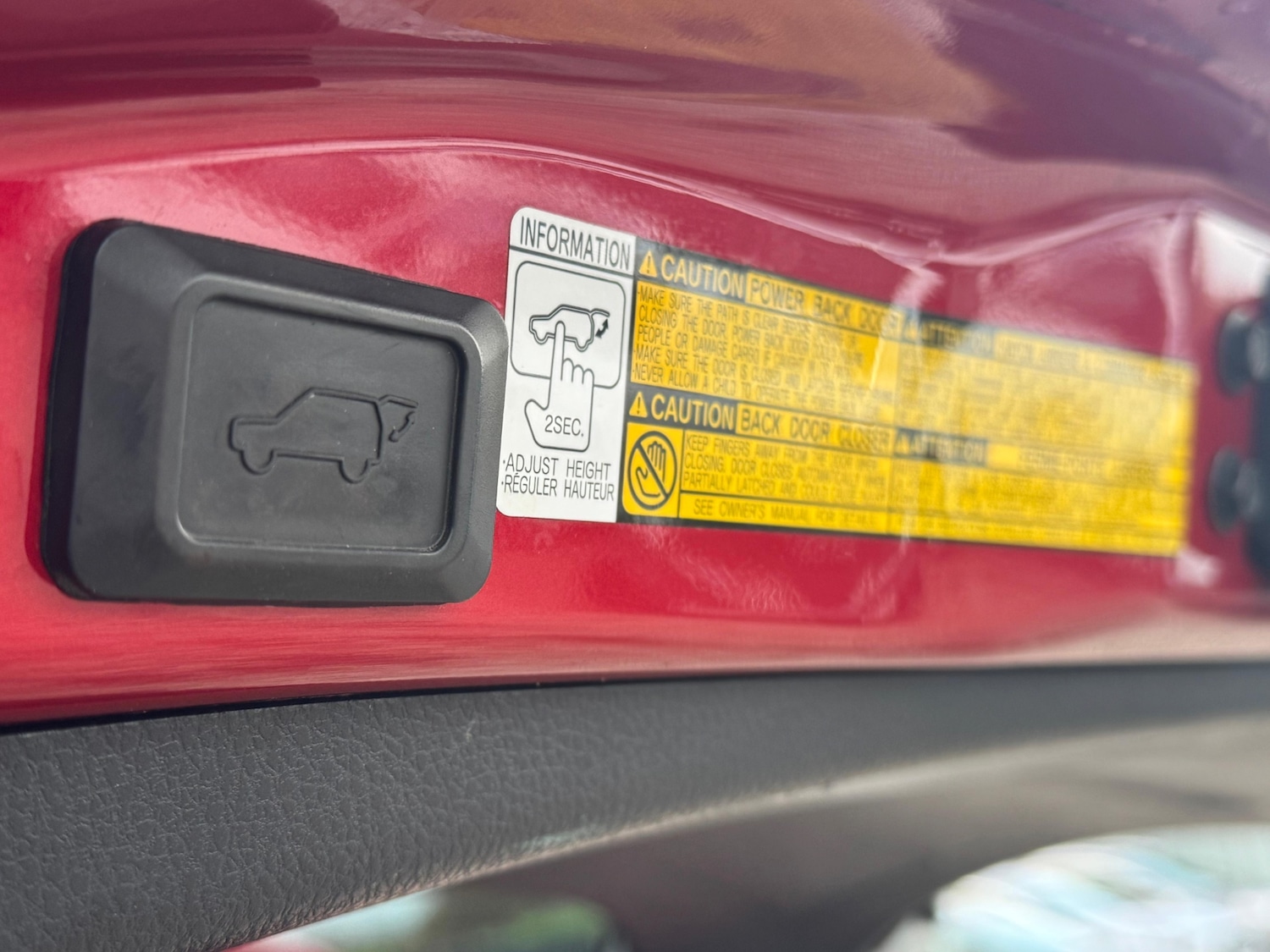 Used Toyota RAV4 2013 for sale - 76518543: Photo 27