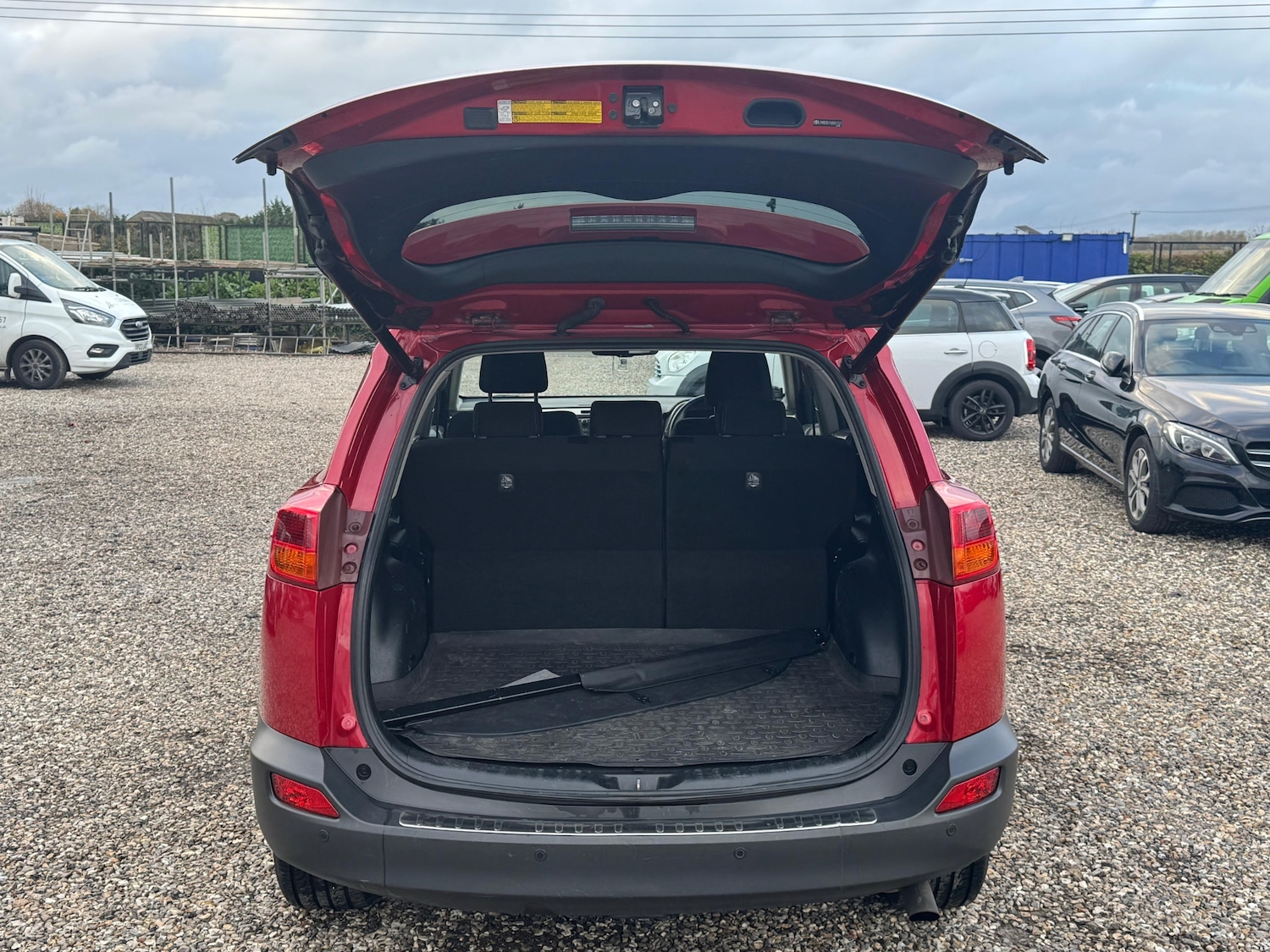 Used Toyota RAV4 2013 for sale - 76518543: Photo 32