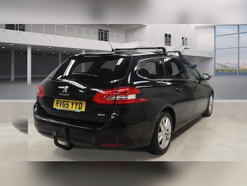 Used Peugeot 308 2015 for sale - 77303366: Photo