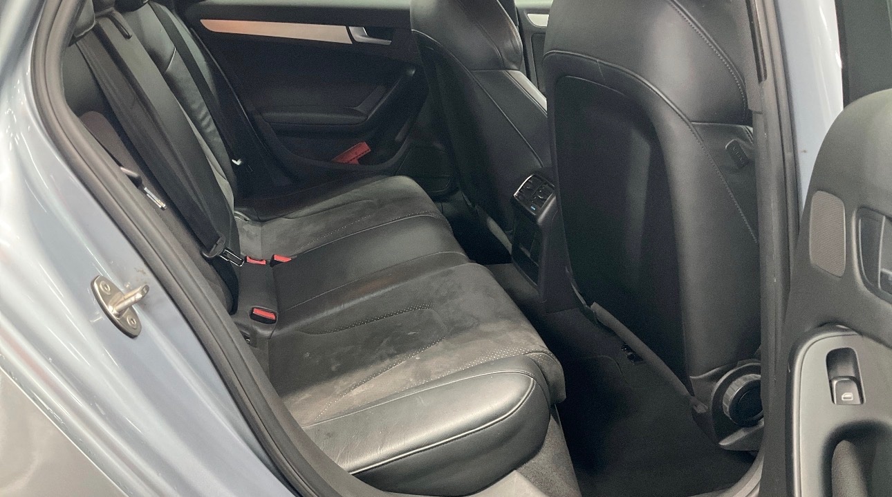 Used Audi A4 2009 for sale - 77019099: Photo 10