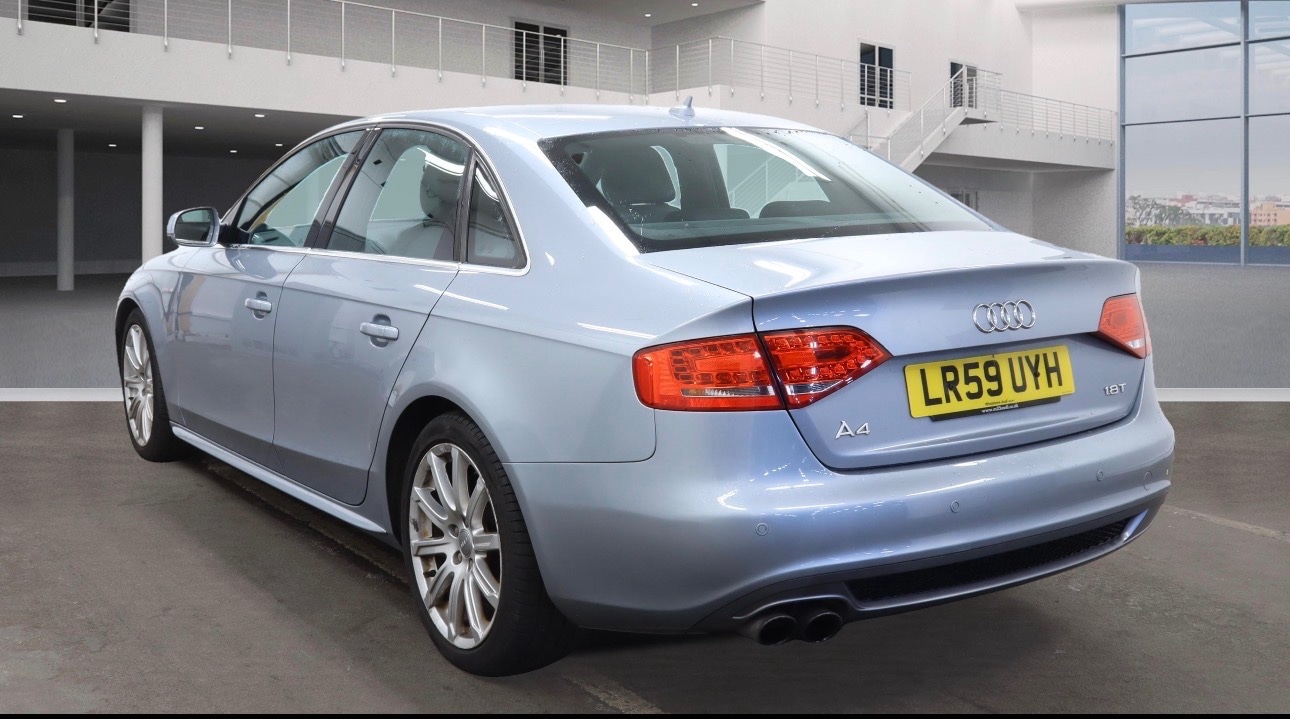 Used Audi A4 2009 for sale - 77019099: Photo 3