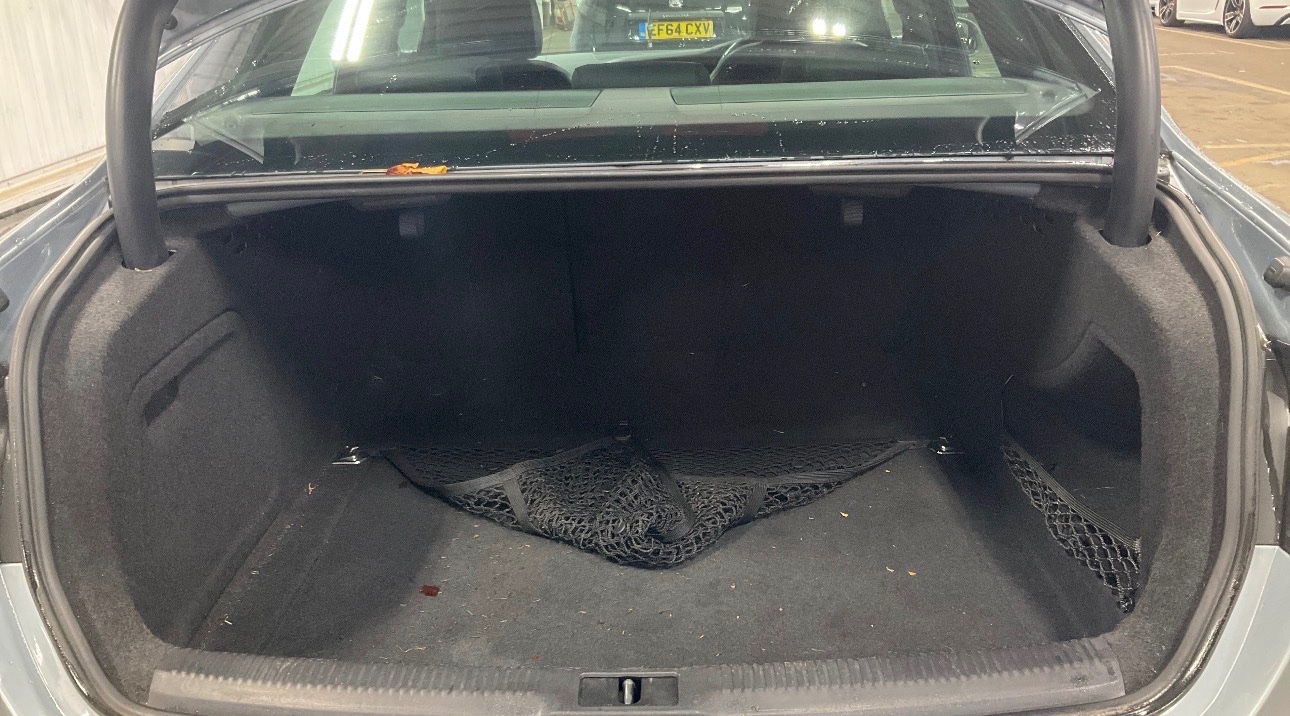 Used Audi A4 2009 for sale - 77019099: Photo 5